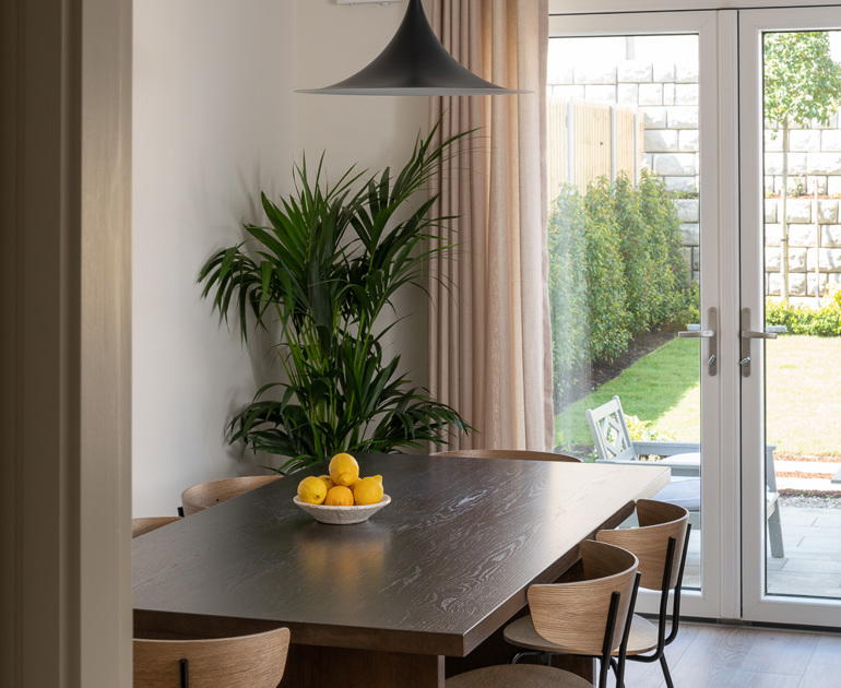 Sorrel-Wood-Kitchen-Table2